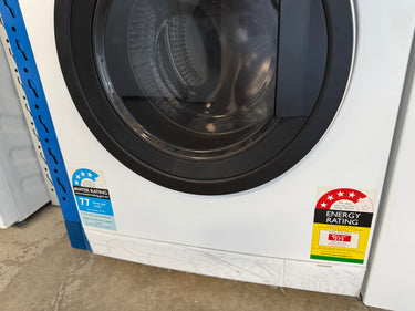 Factory second FISHER &PAYKEL 9KG FRONT LOADER WASHING MACHINE Model: WH9060P3 - Second Hand Appliances Geebung